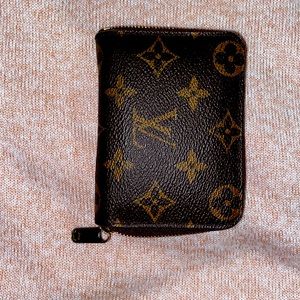 Louis Vuitton small wallet